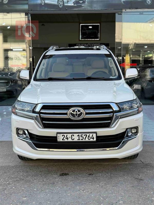 Toyota for sale in Iraq
